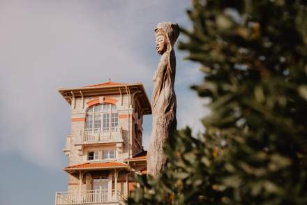 Holistic Wellness Center, Arcachon Seafront · Villa La Tosca