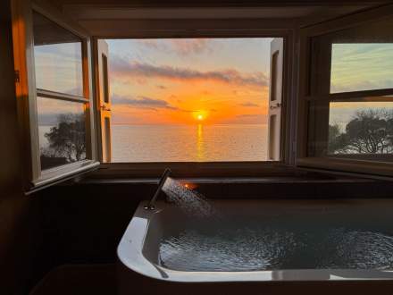 Guest Rooms in Lanton, Bassin d’Arcachon · Villa La Tosca